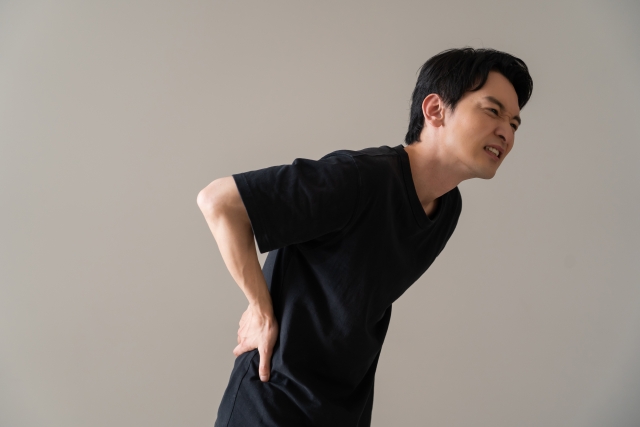 腰痛
